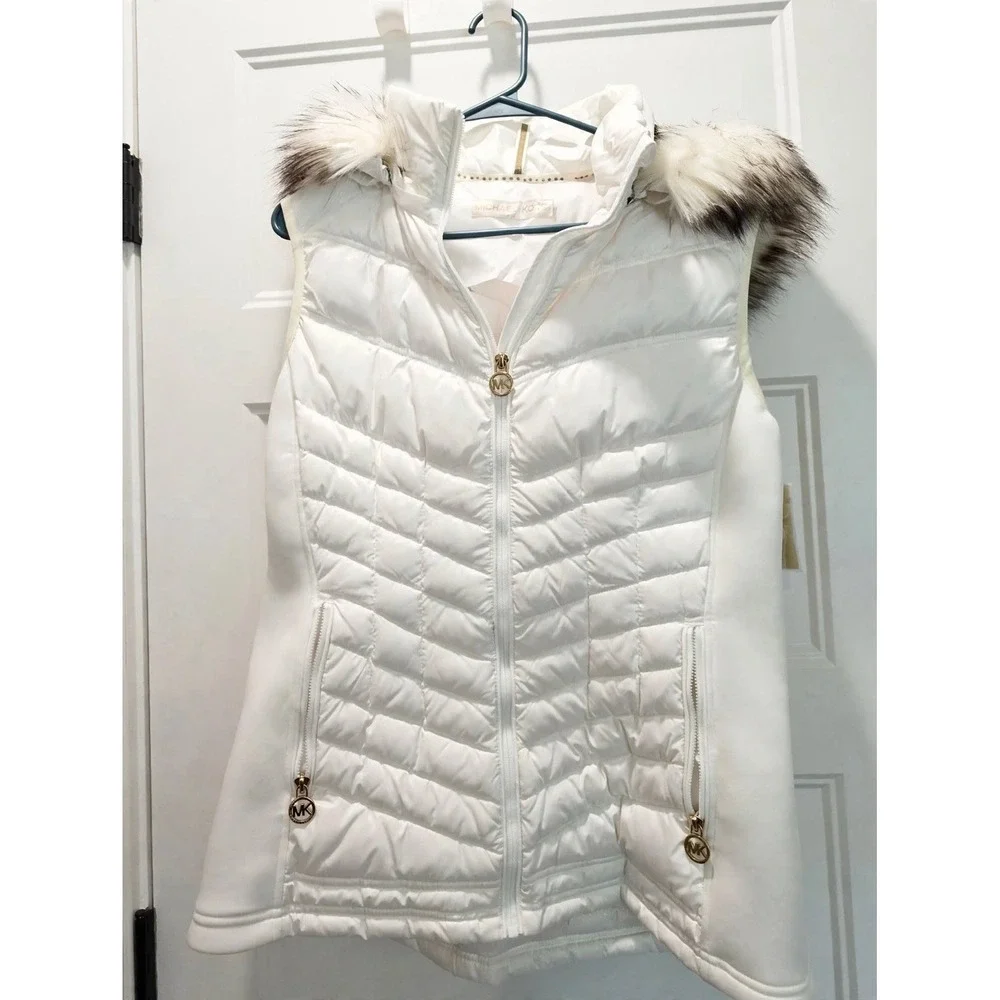 MICHAEL Michael Kors Cream Puffer Vest Size L NWT $150 - Faux Fur Hood